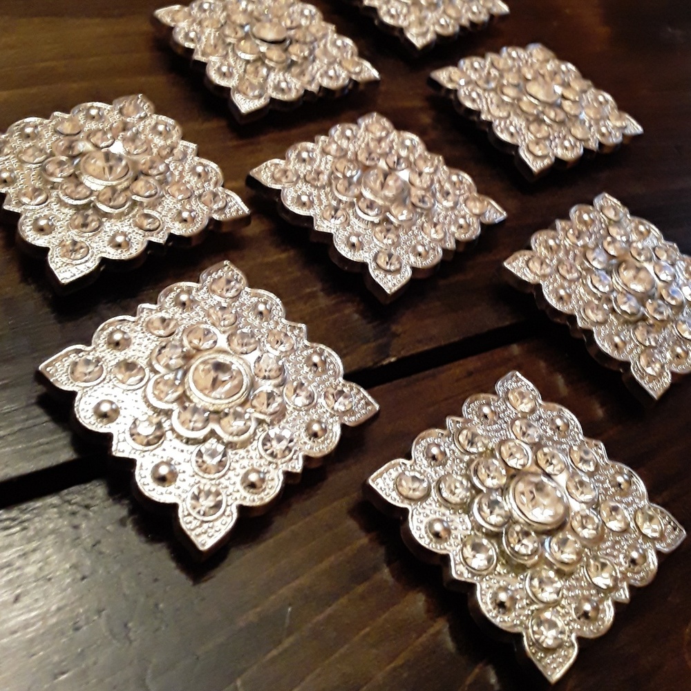 Lot of 20 Concho Craft Accents Jewels DIY Leather Goods Accessories